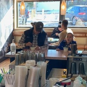 Meet your Posher, Ty